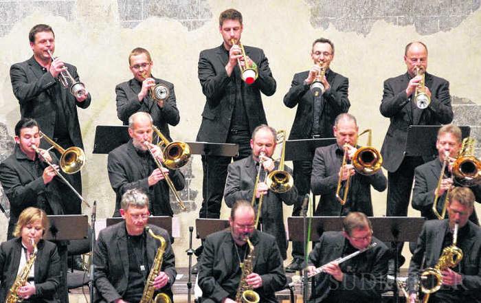 Südkurier Chorus Mundi DTBB Konzert Villingen Franziskaner April 2014